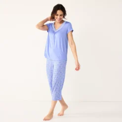 Women's Croft & Barrow® Short Sleeve Pajama Top & Capri Pajama Pants Sleep Set